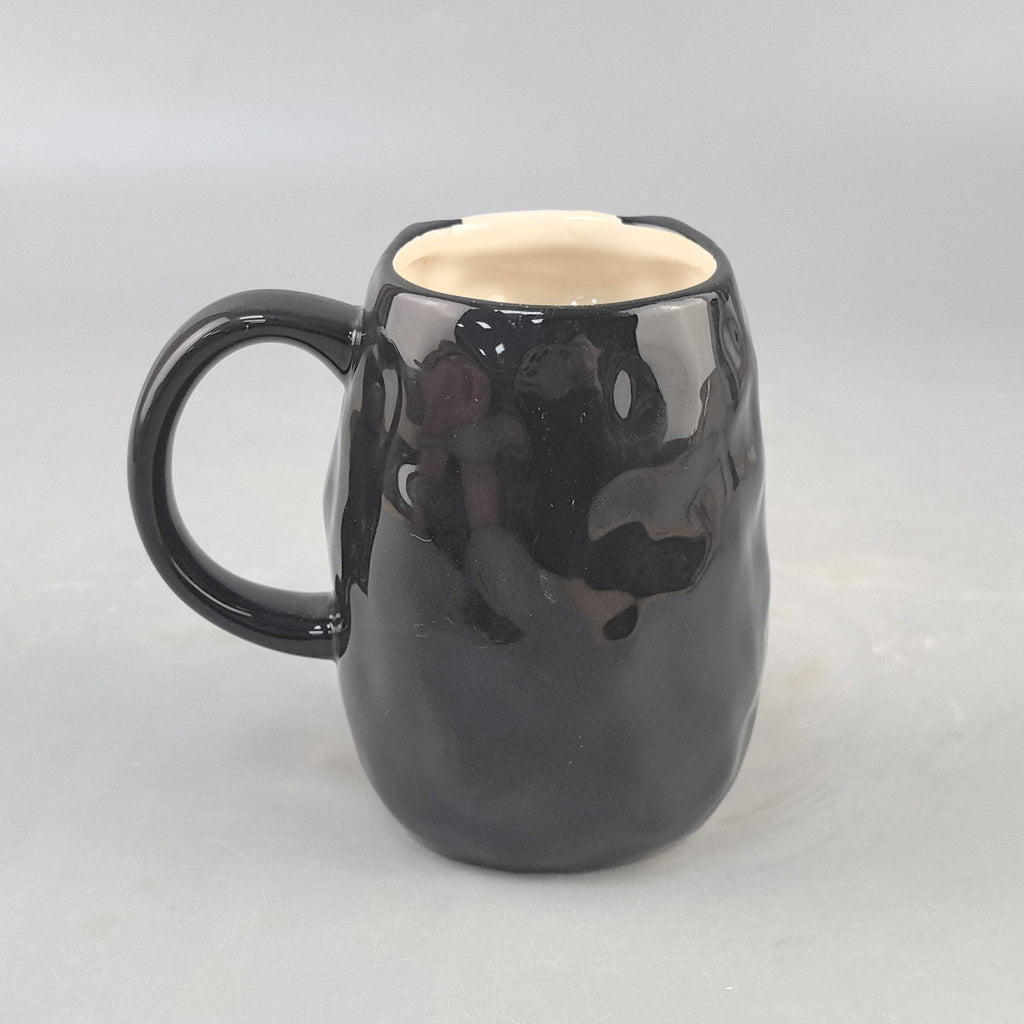 Halloween Atmosphere Funny Ghost Face Ceramic Cup Desk Decoration, Fun Ghost Face Halloween Decor Prop