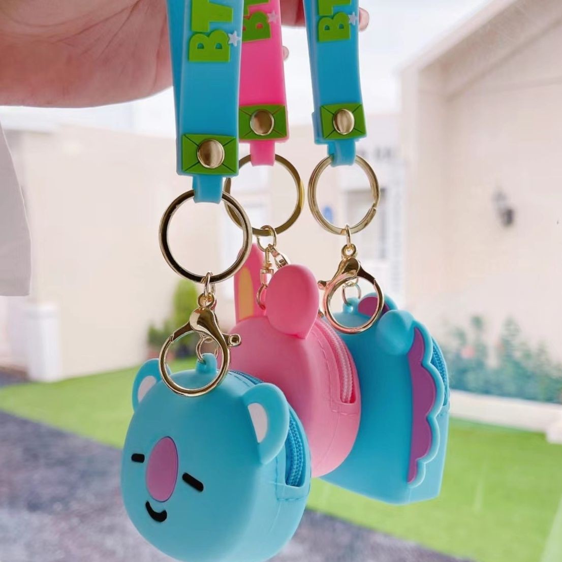 Bulletproof Youth League Coin Purse BT21 Wallet Silicone Creative Coin Purse Student Loose Paper Bag Key Chain Coin Purse